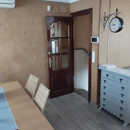 Holiday home Virgen Gracia 8, Center, Quite, Parking On Request, Vg